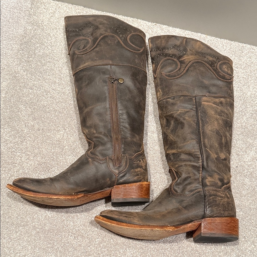 Dan Post Square-toe Leather Boots - Picture 2 of 9
